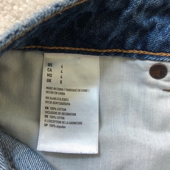 AE Distressed Denim Skirt - Picture 4 of 4